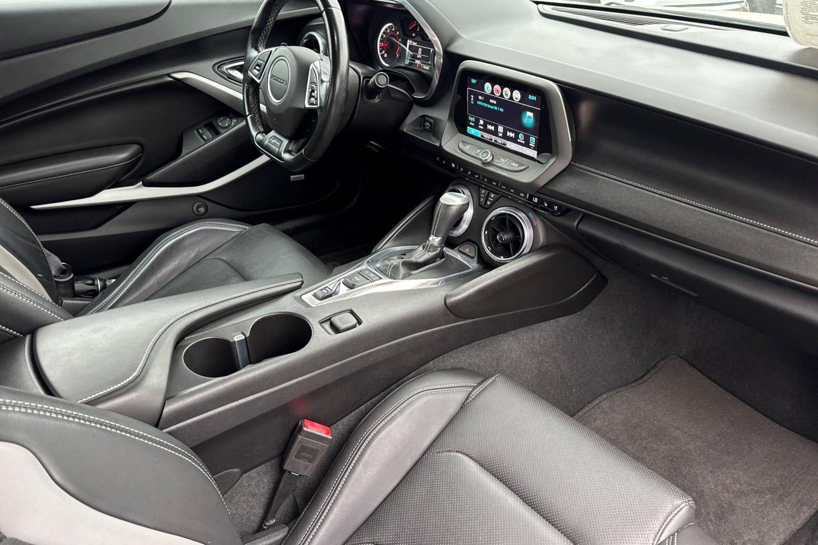 2017 Chevrolet Camaro 2LT