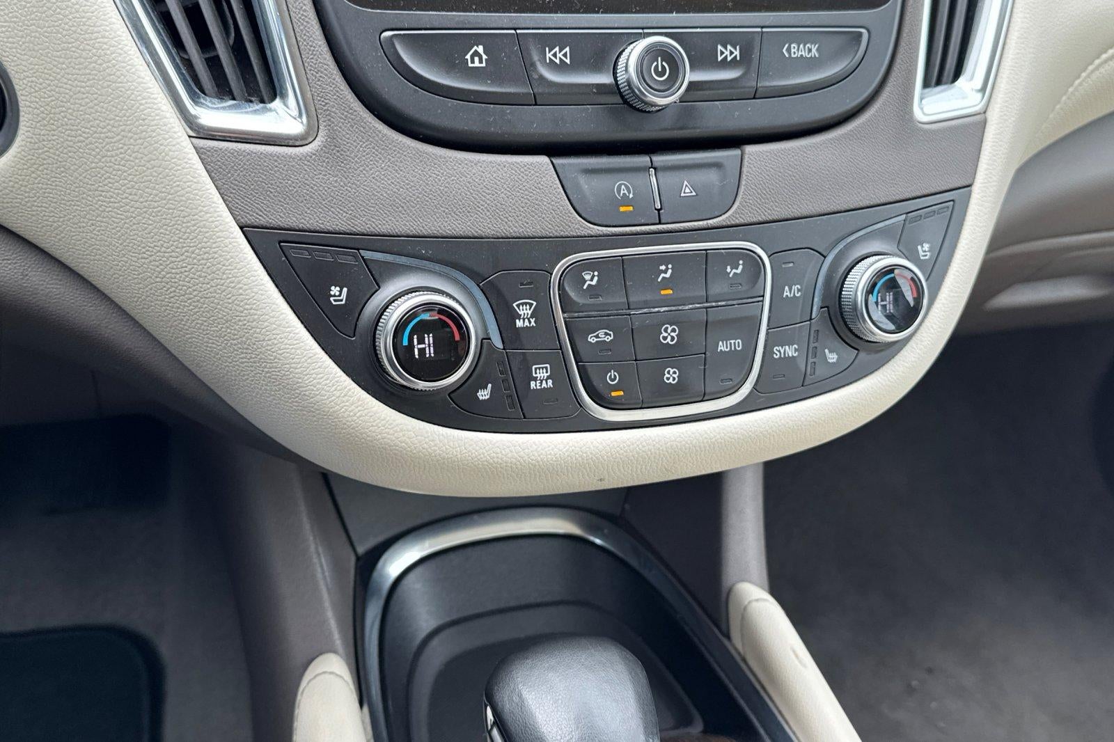 2024 Chevrolet Malibu 2LT