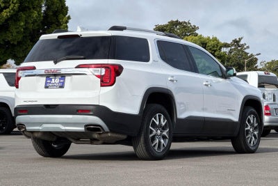 2023 GMC Acadia SLT