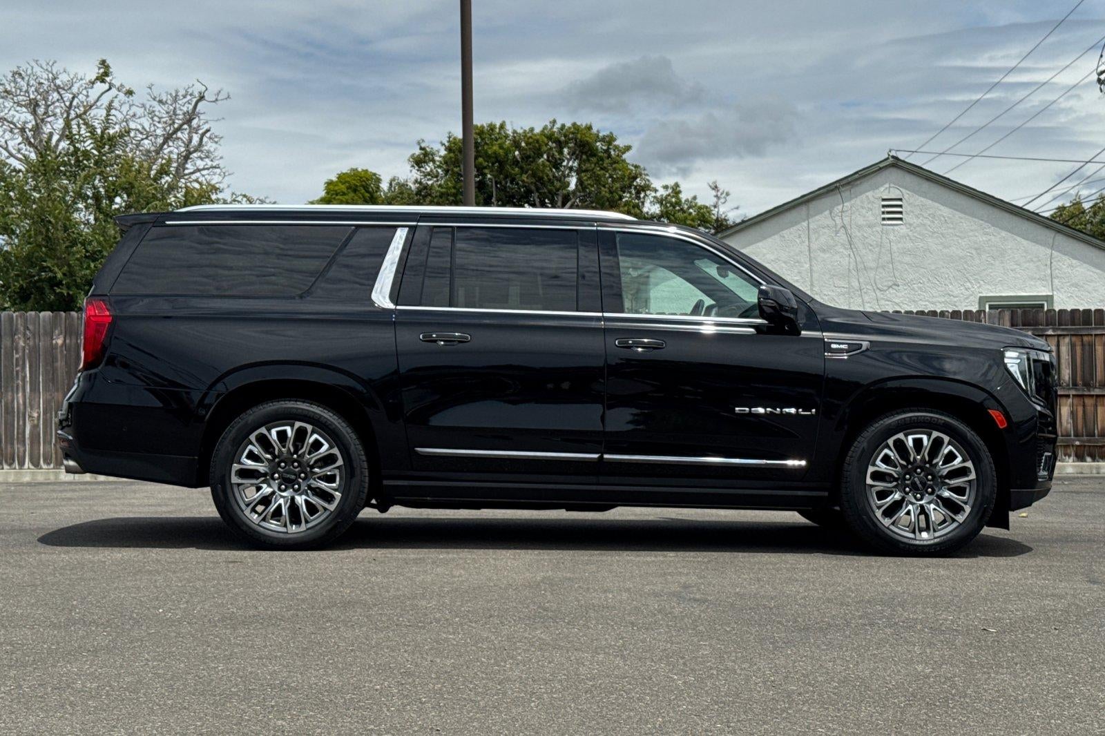 2024 GMC Yukon XL Denali Ultimate