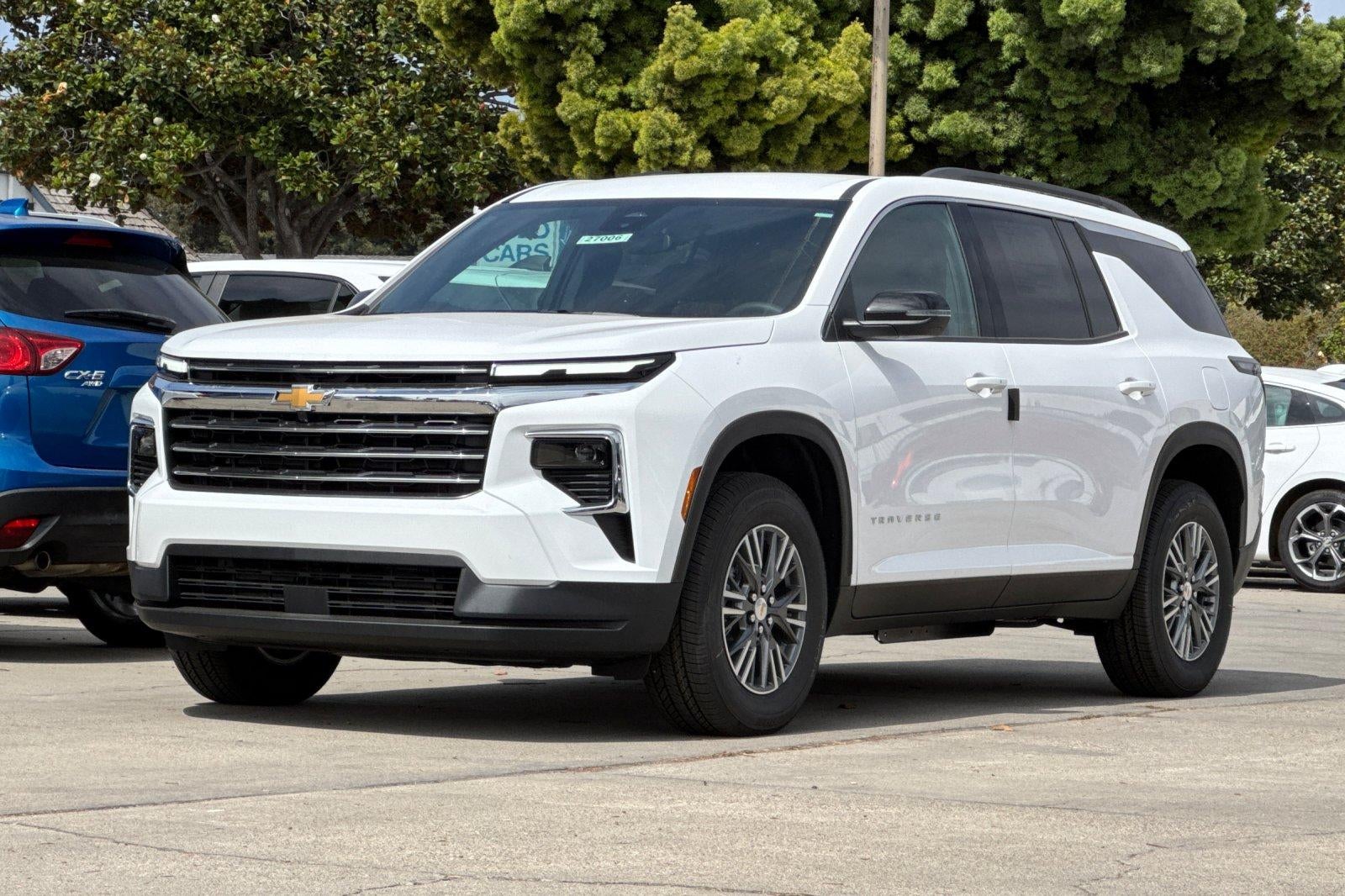 2027 Chevrolet Traverse LT