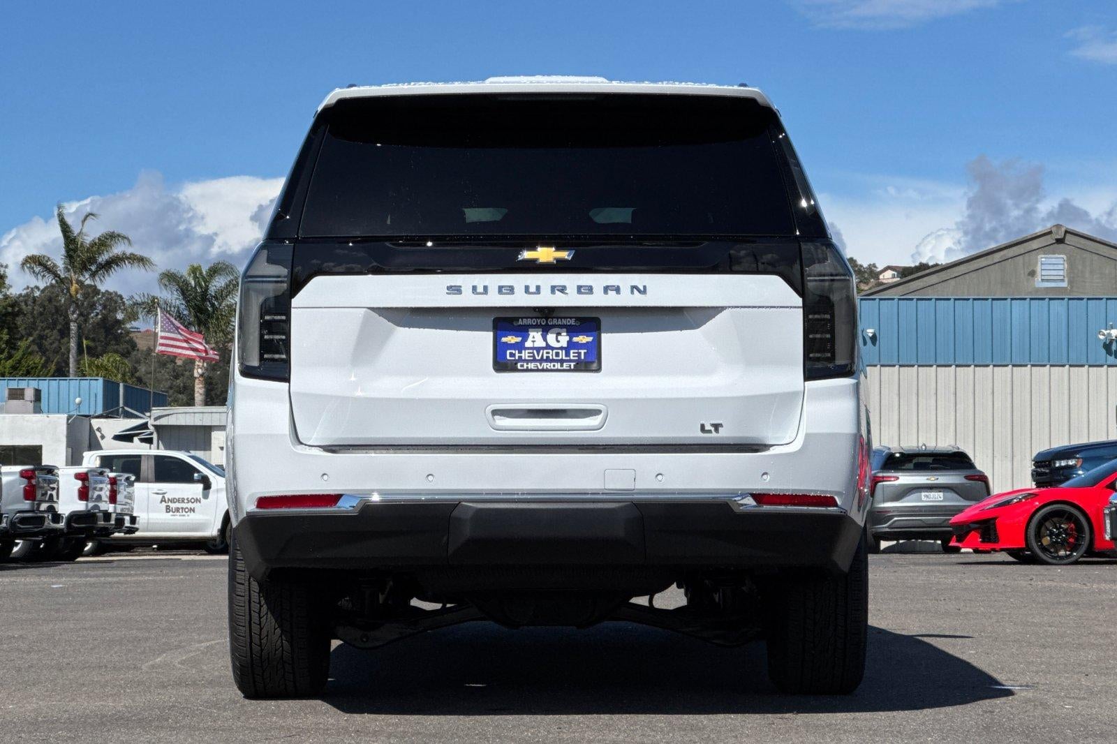 2026 Chevrolet Suburban LT