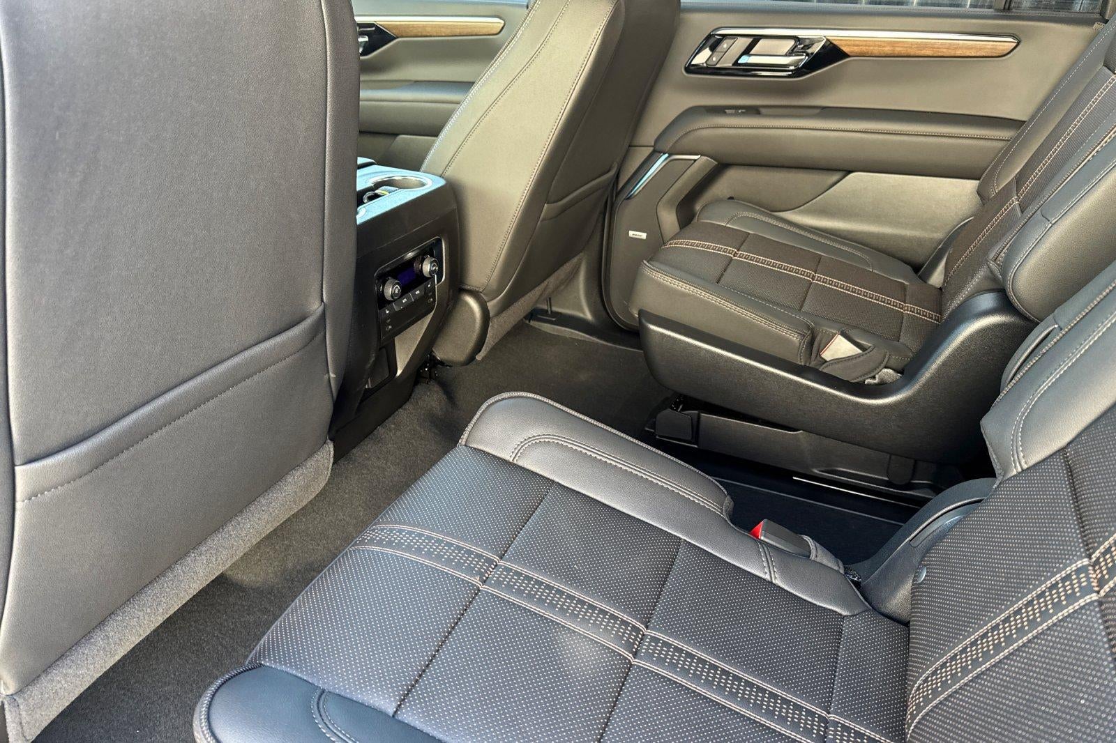 2025 Chevrolet Suburban High Country