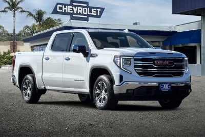 2025 GMC Sierra 1500 SLT