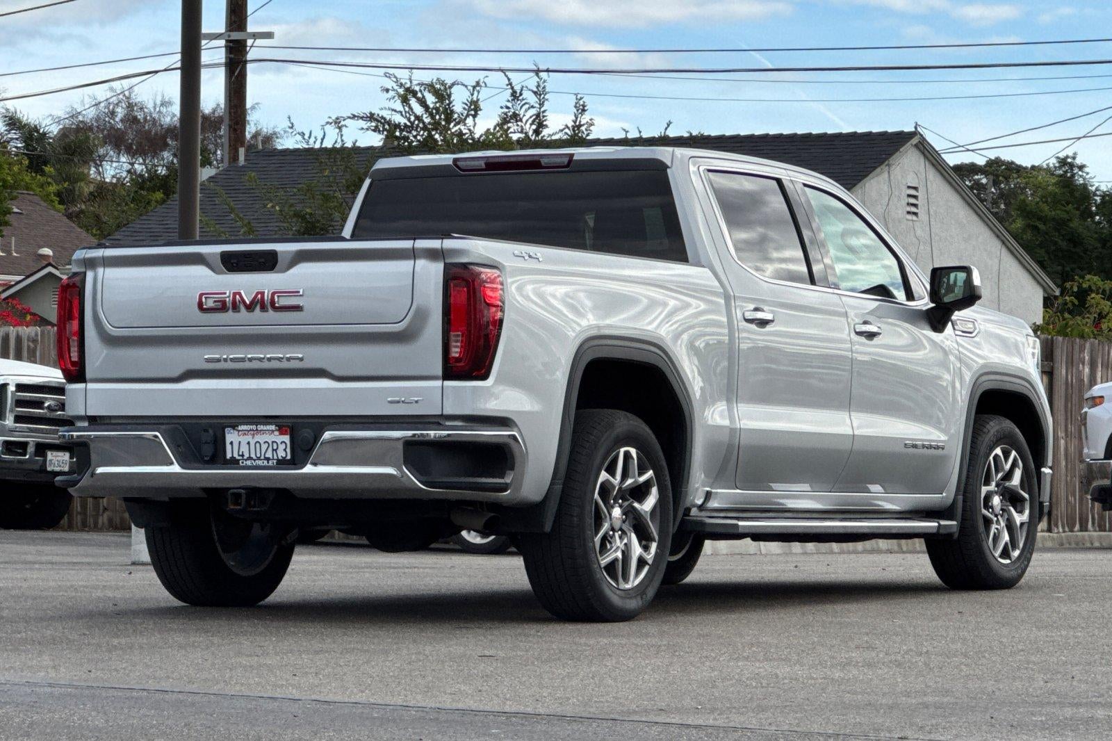 2022 GMC Sierra 1500 SLT