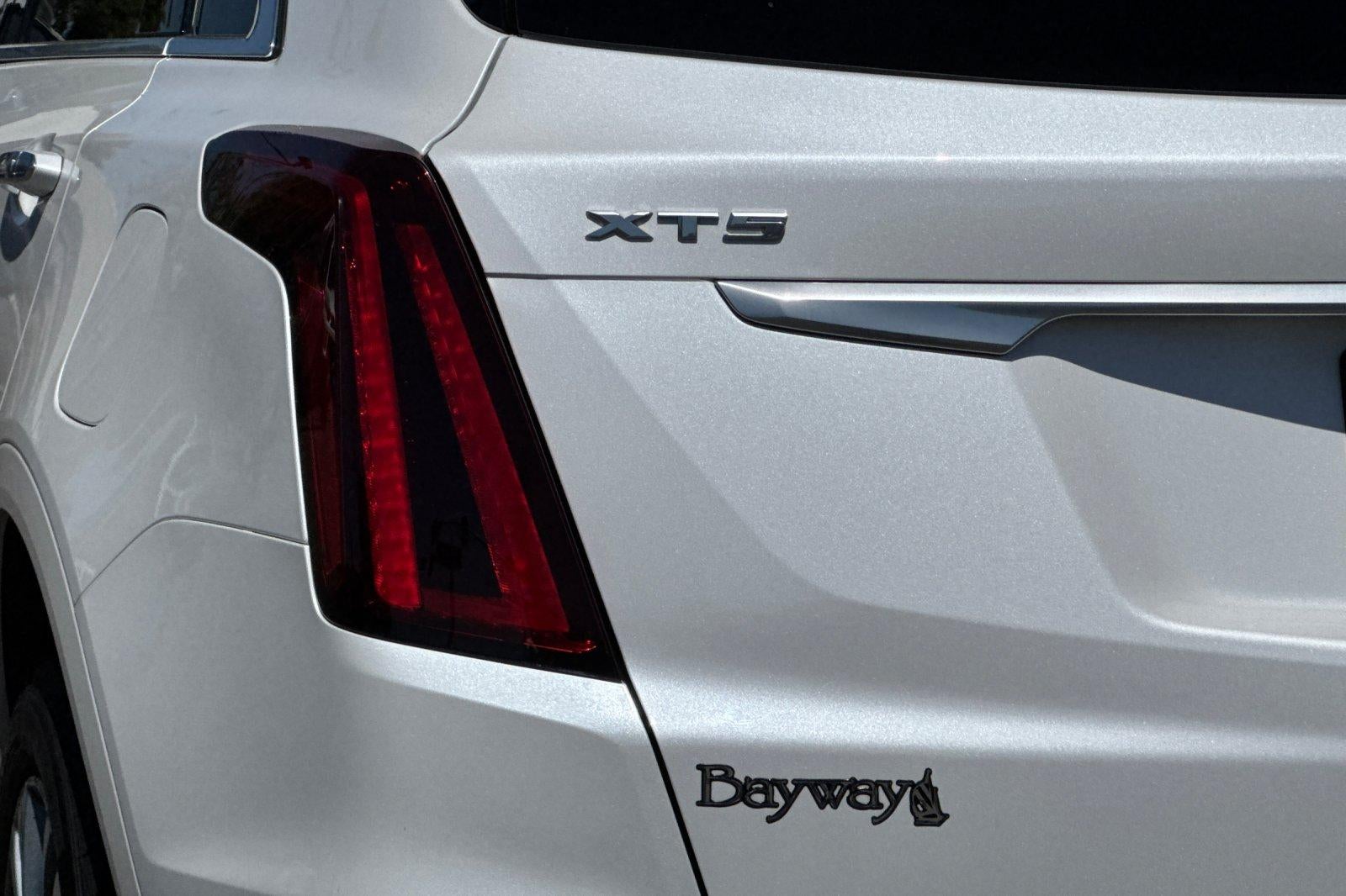 2021 Cadillac XT5 FWD Premium Luxury