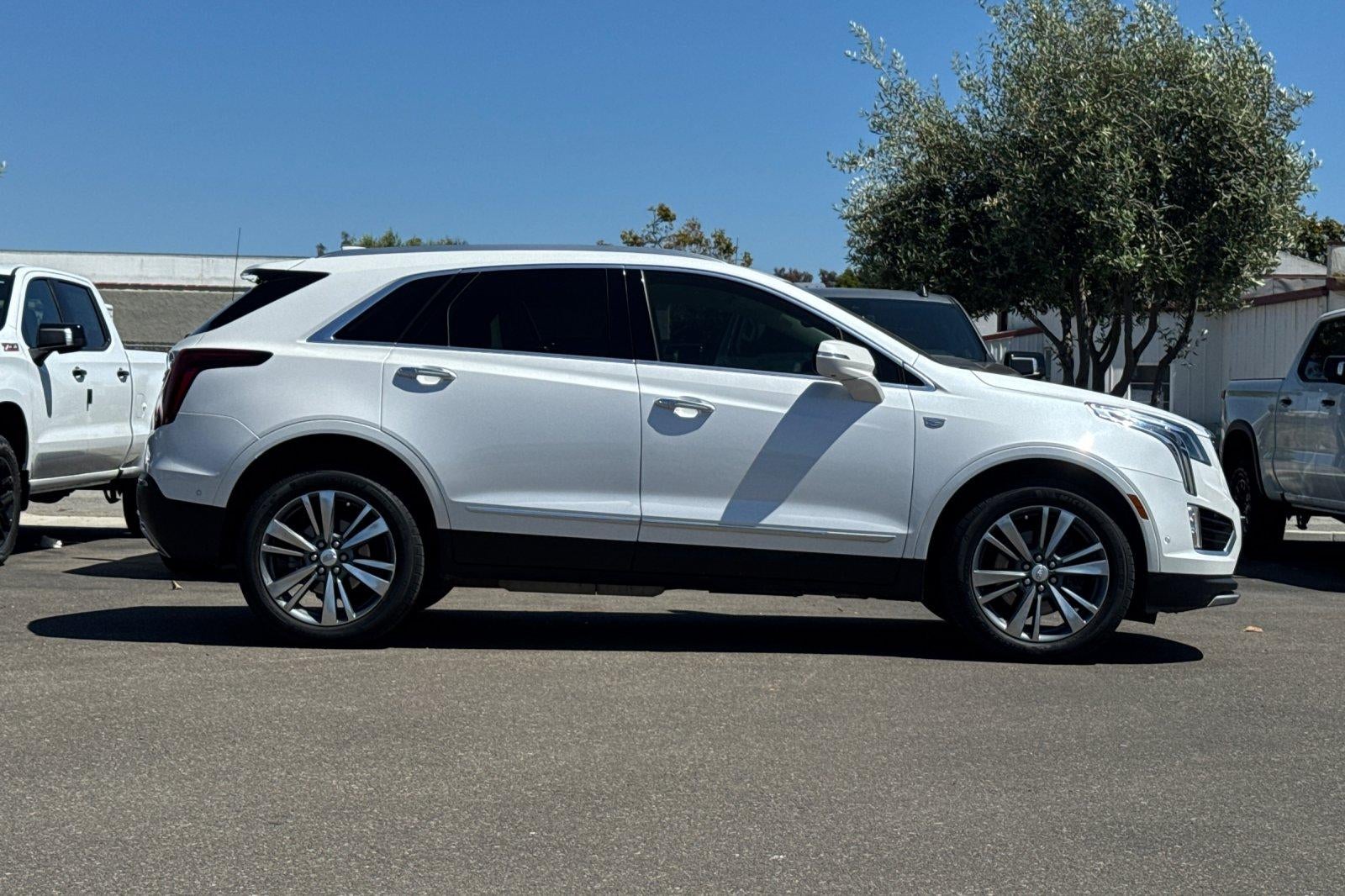 2021 Cadillac XT5 FWD Premium Luxury