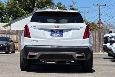 2021 Cadillac XT5 FWD Premium Luxury