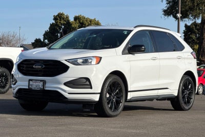 2022 Ford Edge SE