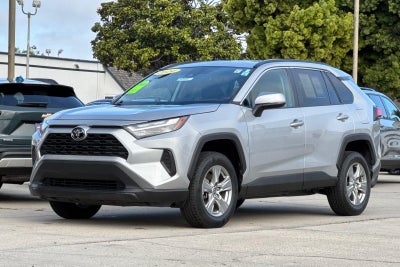 2024 Toyota RAV4 XLE
