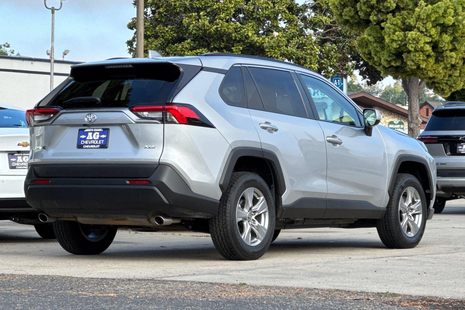2024 Toyota RAV4 XLE