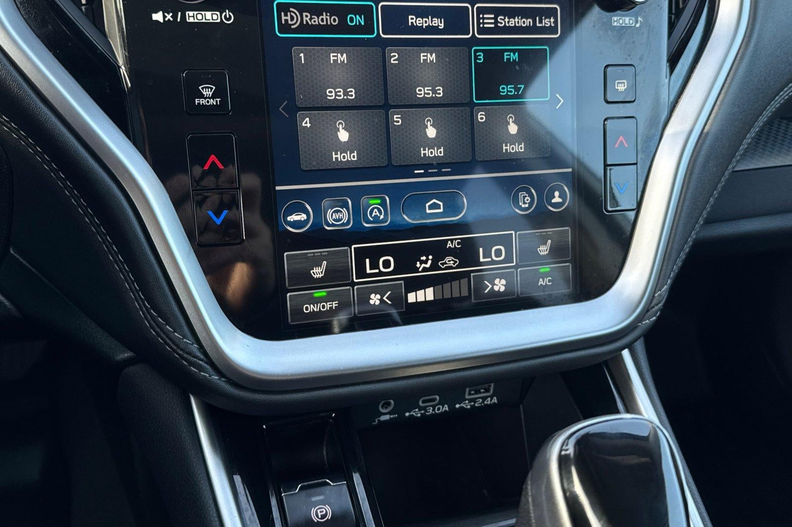 2024 Subaru Outback Premium