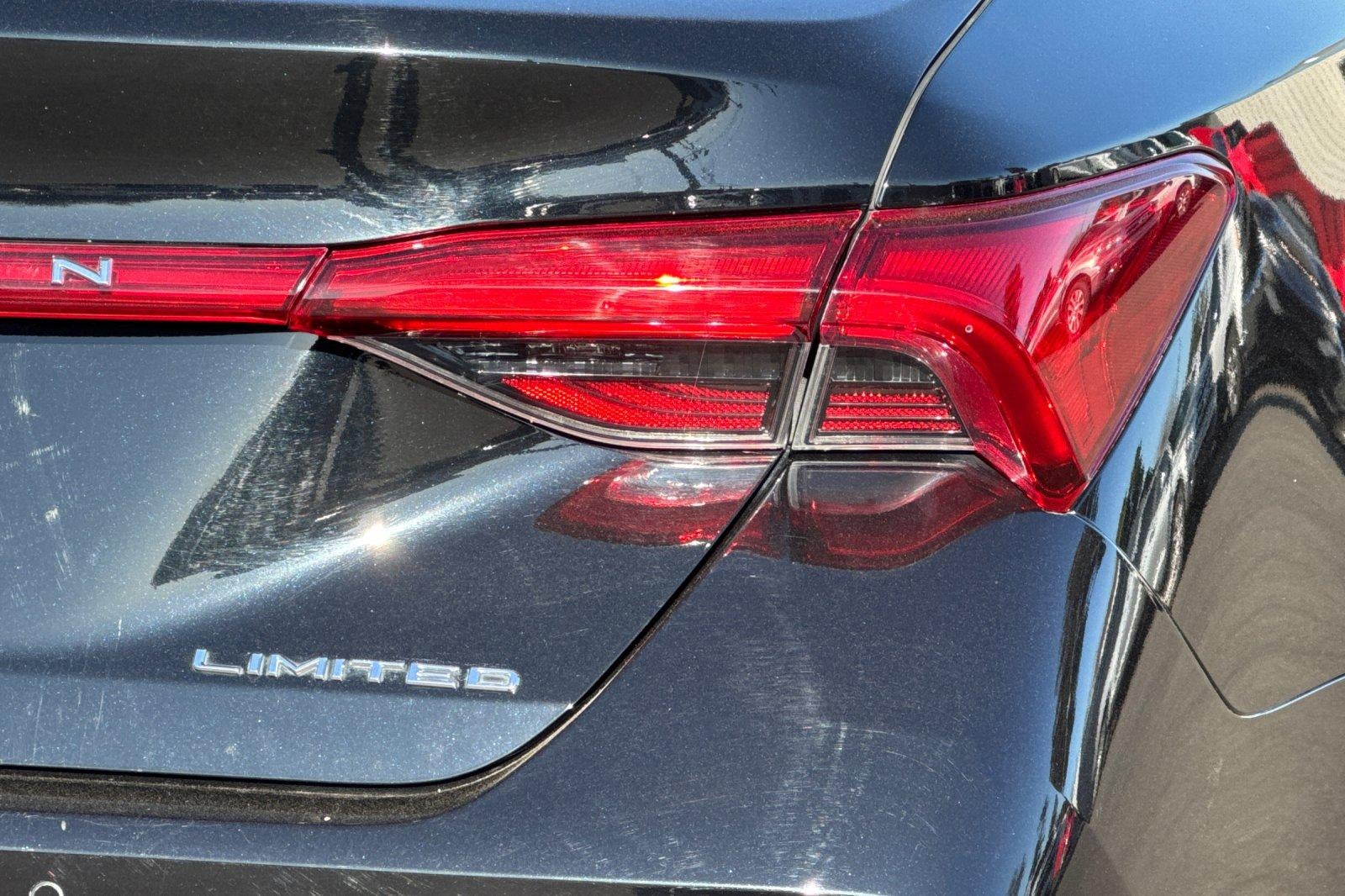 2022 Toyota Avalon Limited