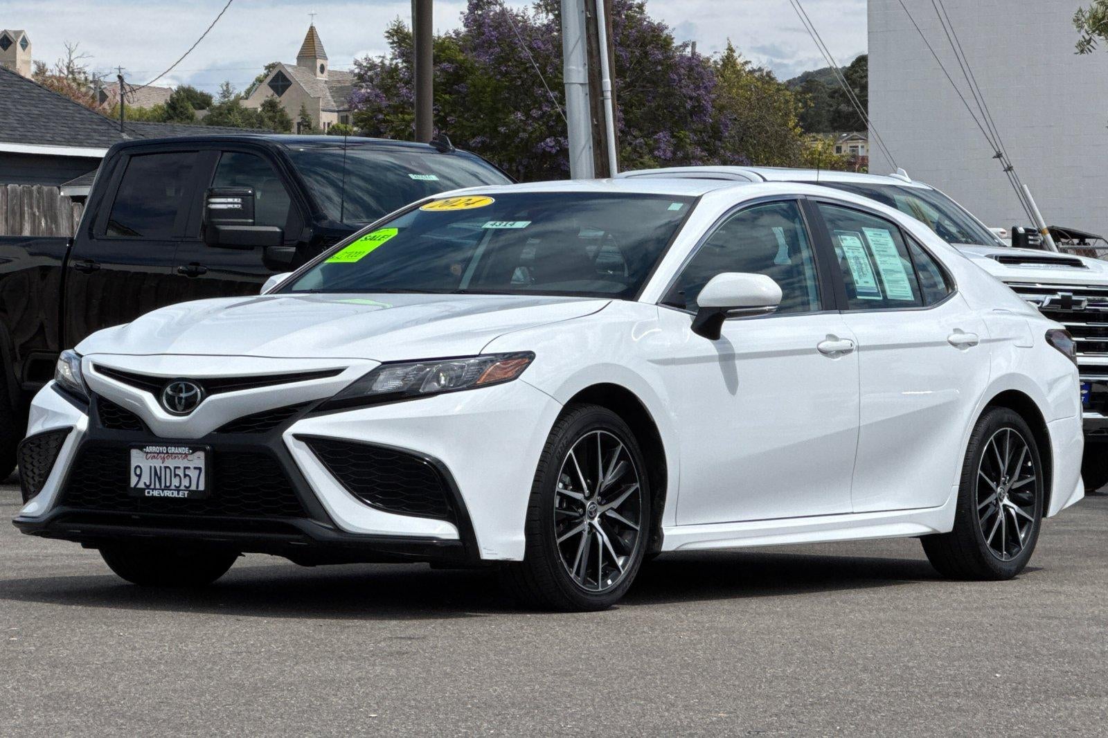 2024 Toyota Camry SE