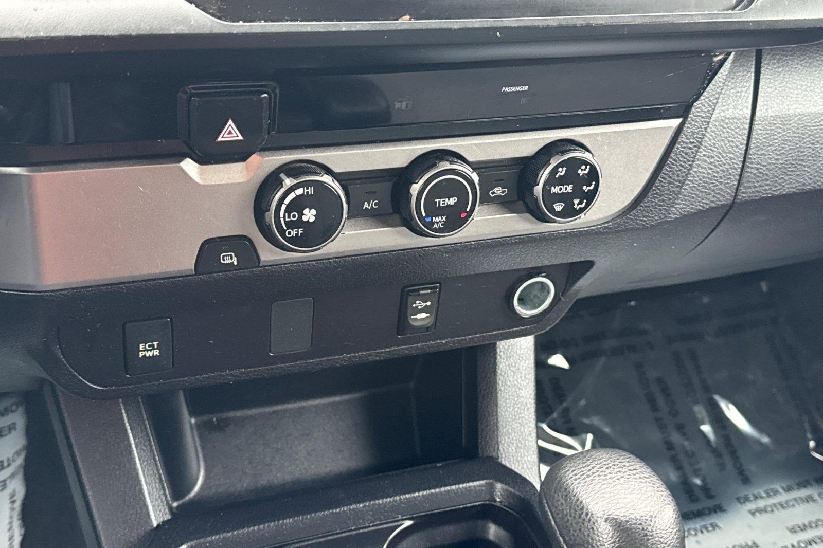 2017 Toyota Tacoma SR