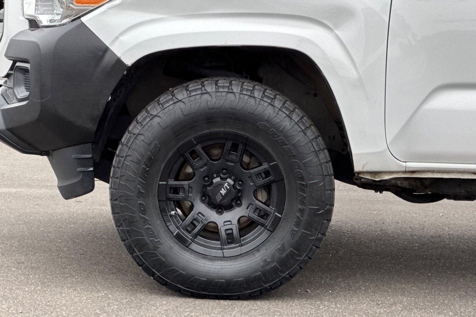 2017 Toyota Tacoma SR