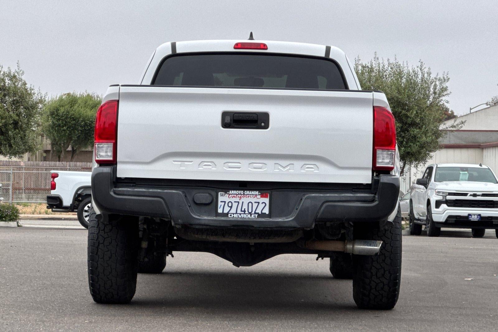 2017 Toyota Tacoma SR