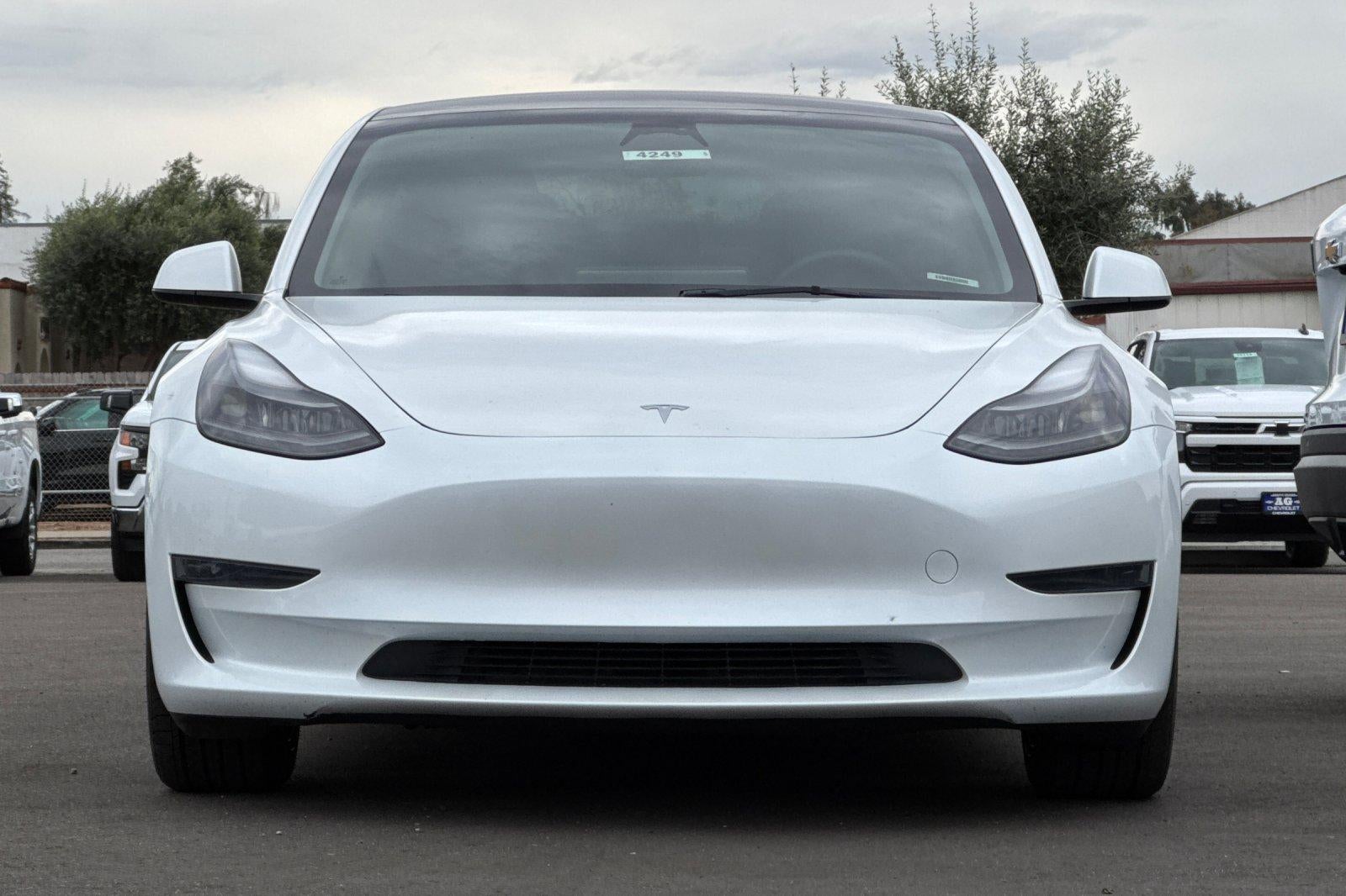 2023 Tesla Model 3 Base