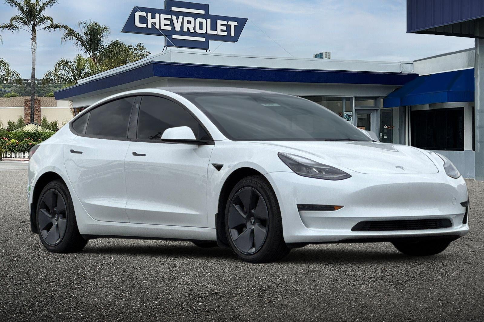 2023 Tesla Model 3 Base