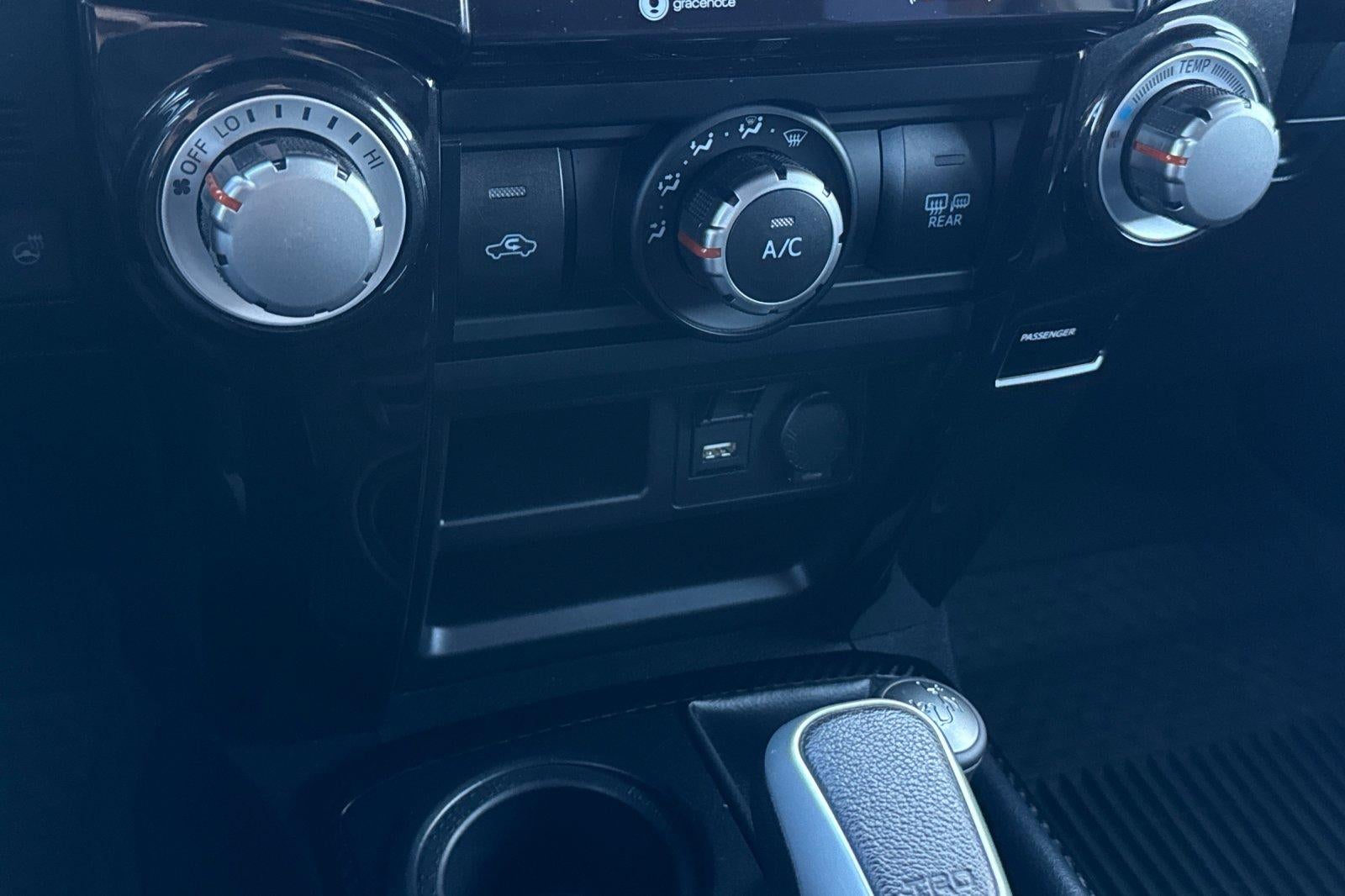 2024 Toyota 4Runner TRD Off Road