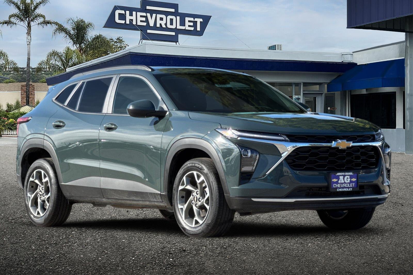 2025 Chevrolet Trax LT