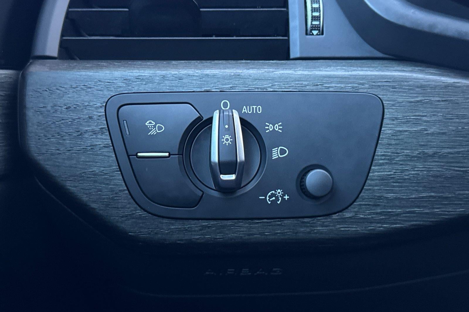 2021 Audi A4 Sedan Premium Plus